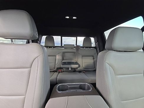 Used 2023 GMC Sierra 1500 SLT w/ SLT Convenience Package image 44