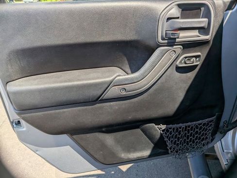 Used 2015 Jeep Wrangler Unlimited Sport w/ Quick Order Package 24S image 10