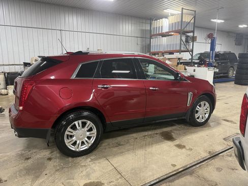 Used 2015 Cadillac SRX Luxury image 33
