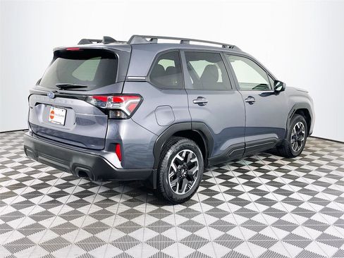 Certified 2025 Subaru Forester Premium image 10