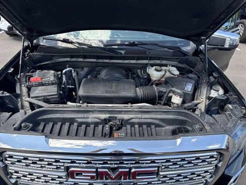 Used 2019 GMC Sierra 1500 Denali w/ Driver Alert Package II AWD/4WD image 47
