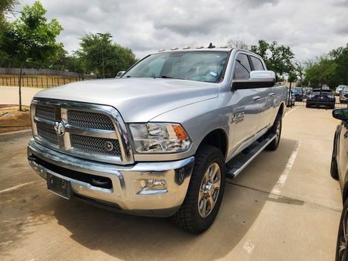 Used 2018 RAM 2500 Lone Star AWD/4WD image 2