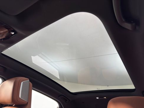 Used 2024 BMW i7 eDrive50 w/ M Sport Package image 12