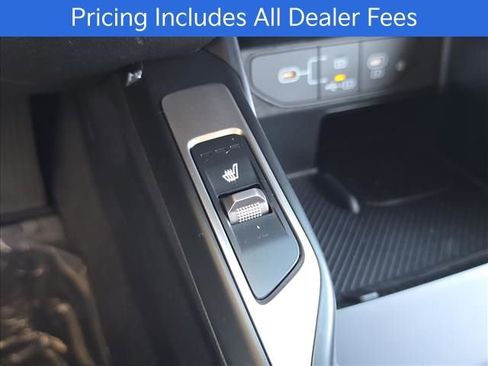 New 2026 Kia Sorento S w/ S Panoramic Sunroof Package FWD image 17