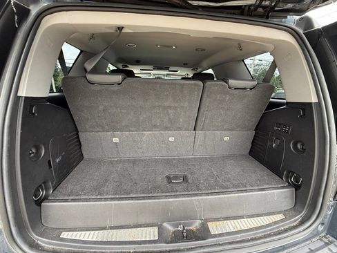 Used 2019 GMC Yukon SLT w/ Premium Edition AWD/4WD image 26
