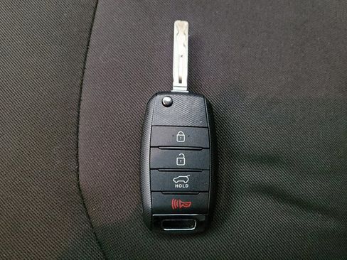 Used 2016 Kia Soul image 32