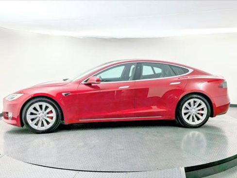 Used 2017 Tesla Model S 90D image 3