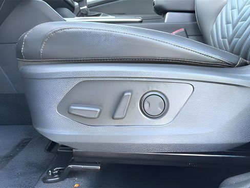 New 2026 Kia Sportage X-Line w/ X-Line Technology Package image 12