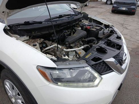 Used 2016 Nissan Rogue S AWD/4WD image 21