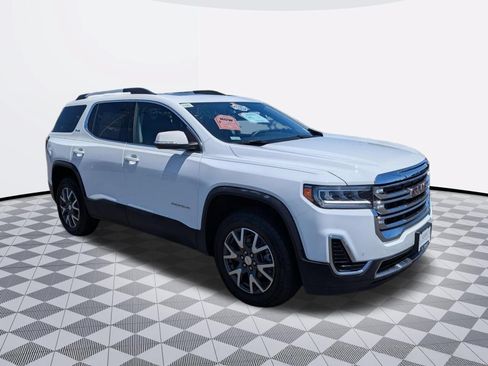 Certified 2023 GMC Acadia SLE w/ Driver Convenience Package FWD image 3