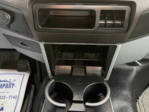 Used 2016 Ford F250 XL w/ Power Equipment Group image 18