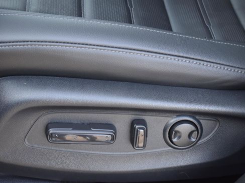 Used 2025 Honda CR-V EX-L image 23