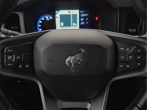 Used 2023 Ford Bronco Big Bend image 19