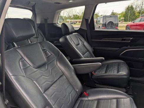 Used 2022 Kia Telluride SX w/ SX Prestige Package AWD/4WD image 24