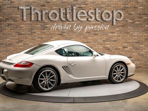 Used 2007 Porsche Cayman image 4