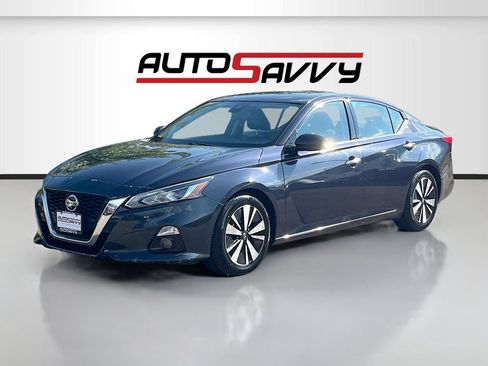 Used 2019 Nissan Altima 2.5 SL FWD image 3