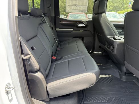 New 2026 Chevrolet Silverado 1500 LT Trail Boss w/ Convenience Package II AWD/4WD image 15