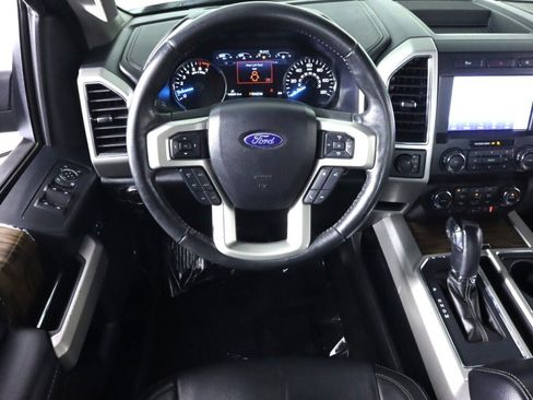 Used 2020 Ford F150 Lariat image 36