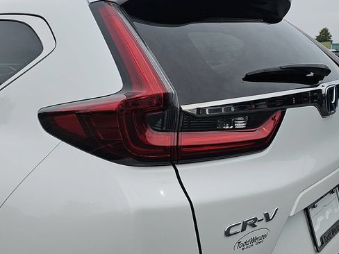 Used 2021 Honda CR-V Touring image 41