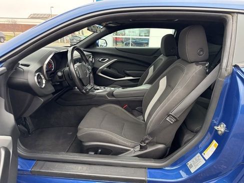 Used 2019 Chevrolet Camaro LT image 12