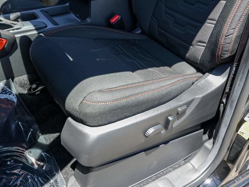 New 2026 Nissan Frontier Pro-X w/ Tow Package RWD image 16