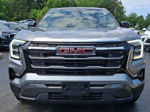 Used 2025 GMC Terrain Elevation AWD/4WD image 2