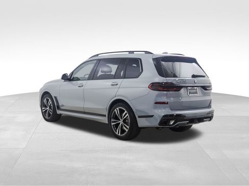 New 2026 BMW X7 xDrive40i w/ M Sport Package image 4