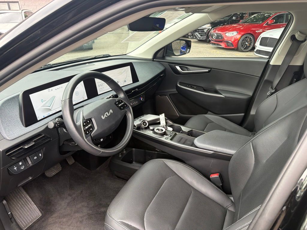 Used 2023 Kia EV6 Wind w/ Wind Technology Package AWD/4WD image 11