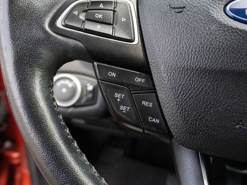 Used 2019 Ford Escape SEL FWD image 22