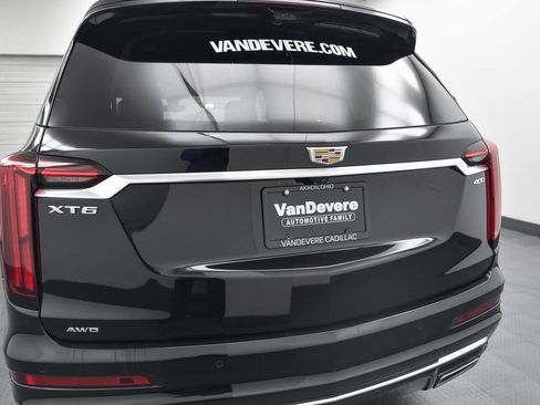 Certified 2024 Cadillac XT6 Premium Luxury w/ Technology Package image 6