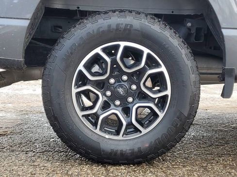 Used 2023 Ford F150 XLT w/ Equipment Group 302A High image 5