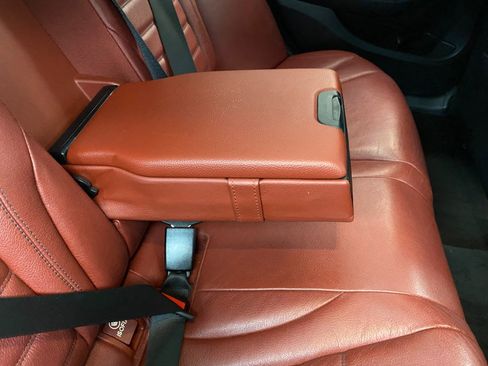 Used 2016 Mercedes-Benz C 300 Sedan image 41