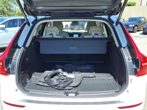Certified 2024 Volvo XC60 T8 Plus w/ Protection Package Premier AWD/4WD image 24