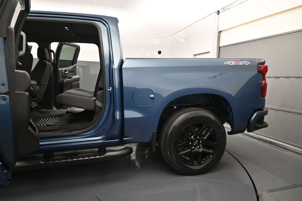 Certified 2024 Chevrolet Silverado 1500 Custom w/ Turbomax Blackout Package AWD/4WD image 12