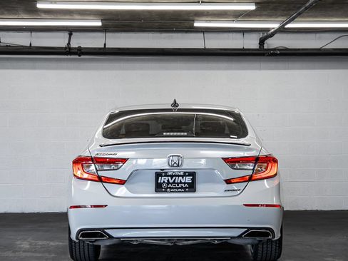 Used 2021 Honda Accord Sport image 4