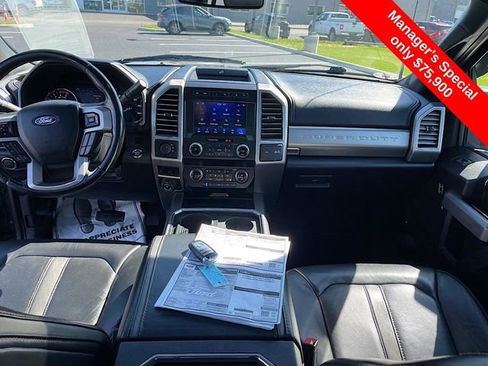 Used 2021 Ford F450 Platinum w/ FX4 Off-Road Package image 19