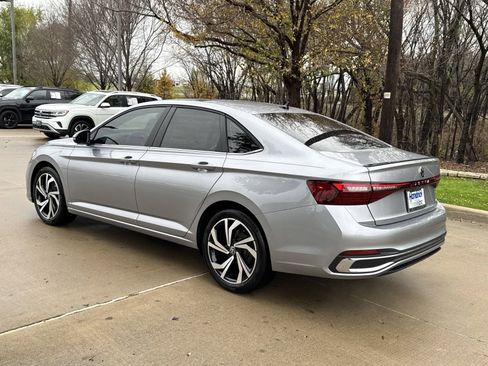 New 2026 Volkswagen Jetta SEL image 3