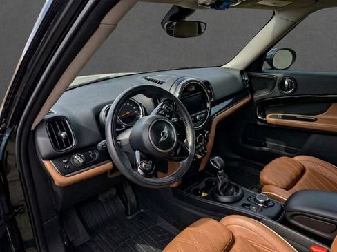 Used 2019 MINI Cooper Countryman SE w/ Signature Upholstery Package AWD/4WD image 3