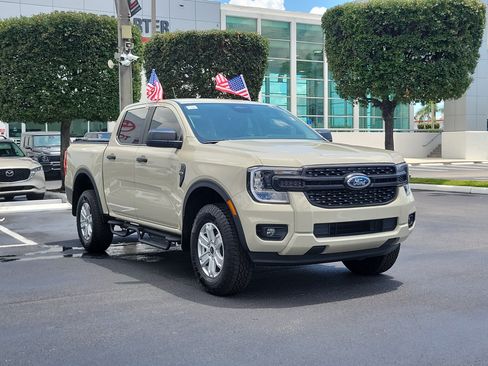Used 2025 Ford Ranger XL RWD image 2