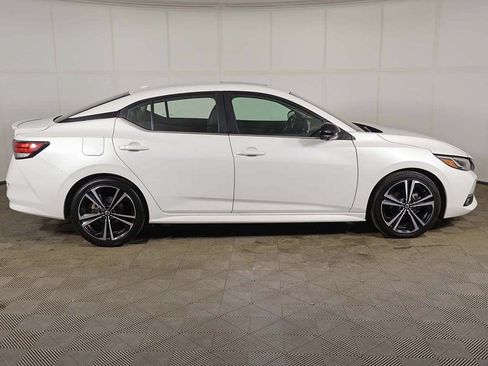 Used 2023 Nissan Sentra SR w/ SR Premium Package FWD image 15