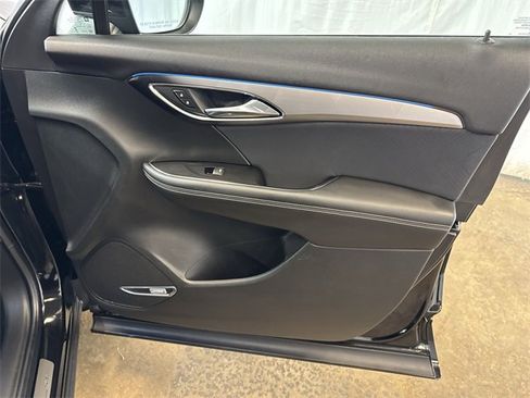 Used 2025 Buick Envision Sport Touring image 28