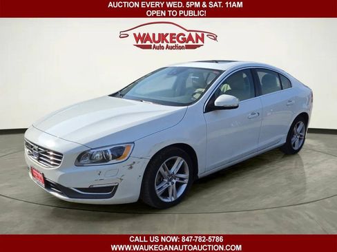 Used 2015 Volvo S60 T5 Platinum FWD image 1
