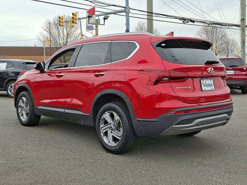 Certified 2023 Hyundai Santa Fe SEL image 3