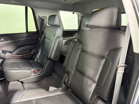 Used 2019 GMC Yukon SLT w/ Premium Edition AWD/4WD image 21