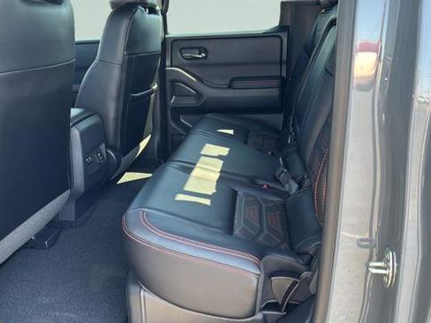 Used 2025 Nissan Frontier PRO-4X w/ Pro Premium Package AWD/4WD image 19