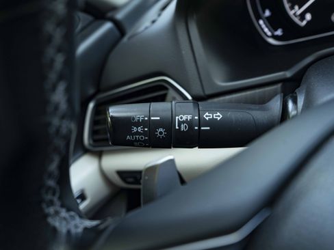 Certified 2018 Honda Accord Touring image 23