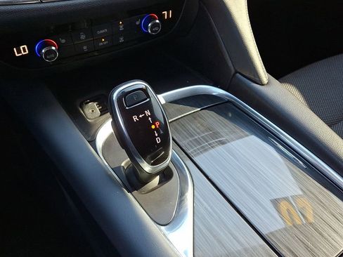 Certified 2020 Buick Enclave Preferred w/ LPO, Floor Liner Package image 13