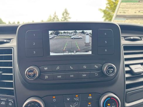 New 2025 Ford Transit 250 148 Medium Roof w/ Load Area Protection Package image 17