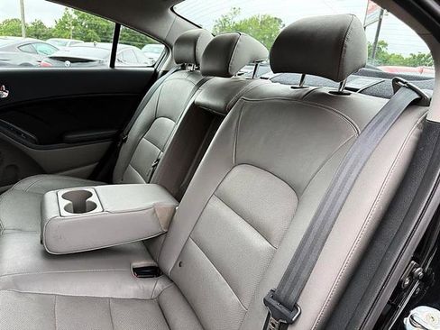 Used 2015 Kia Forte EX w/ Premium Package FWD image 37
