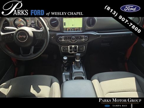 Used 2023 Jeep Wrangler Unlimited Sport w/ Sun And Sound Package AWD/4WD image 10